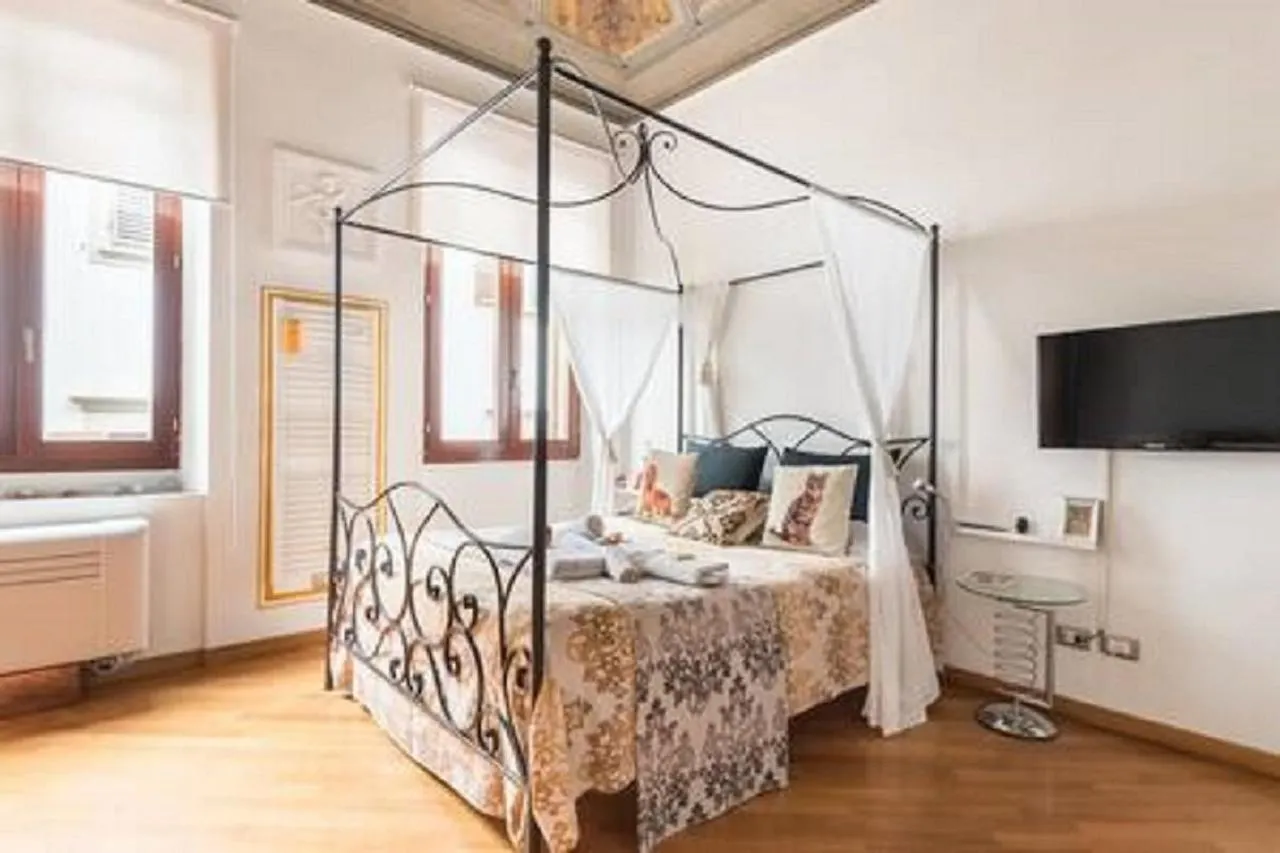 Apartment Ferienwohnung Il Dipinto Sopra I Sogni Florenz Italien